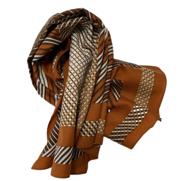 PATRICIA DUMONT MADE IN ITALY SCARF - 26” X 26” - Picture 7 of 7